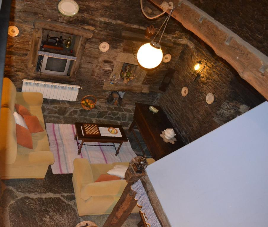 Gasthaus A Pena De Augasantas Oca de Abaixo Exterior foto